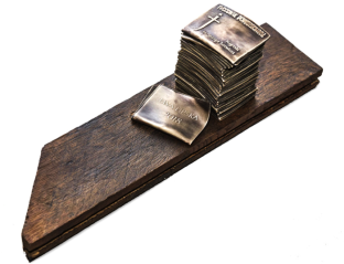 Ewa Lipska laureatką Nagrody im. Turowicza