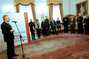 Gloria Artis dla Jacka Dukaja