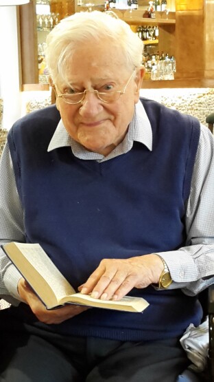 Odszedł Richard Adams, autor "Wodnikowego Wzgórza"