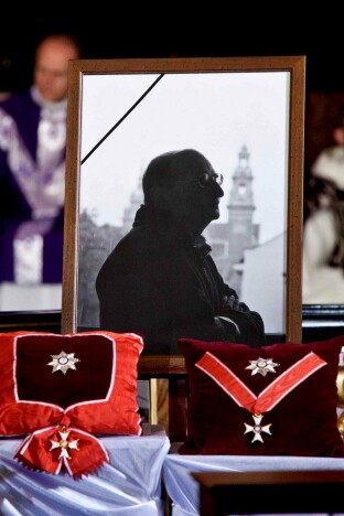 Pożegnaliśmy Sławomira Mrożka